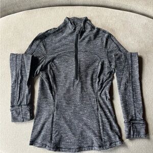 Lululemon Define 1/4 Zip Jacket - Size 6 black